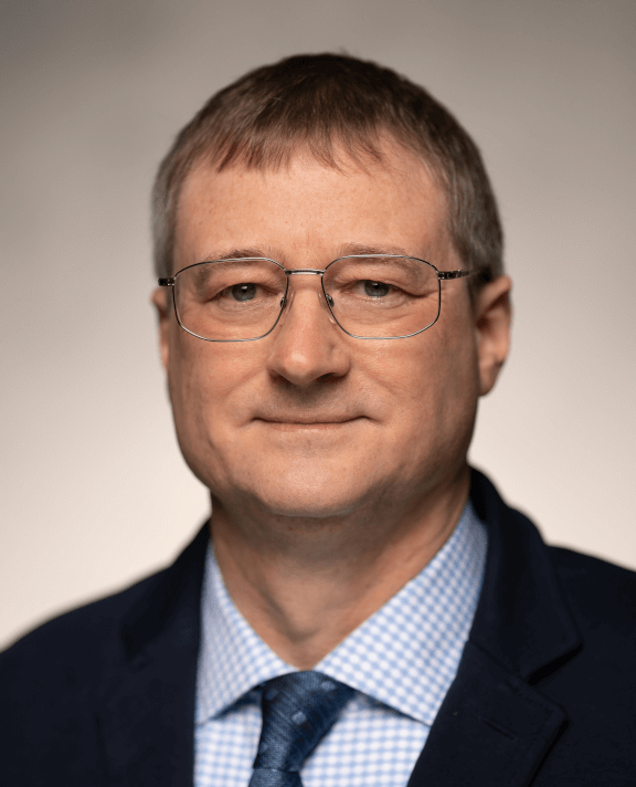 Portrait-Foto von Lutz Albrecht, Steuerberater und Rechtsanwalt